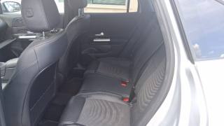 MERCEDES-BENZ GLA 200 usata, con Chiusura centralizzata