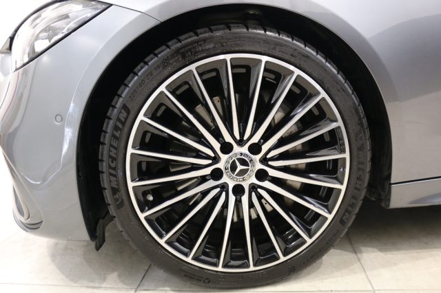 MERCEDES-BENZ C 220 usata, con Chiusura centralizzata
