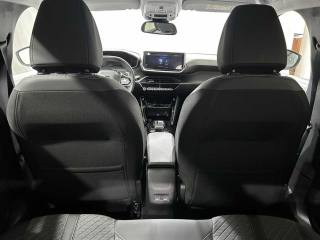 PEUGEOT 208 usata, con Autoradio digitale