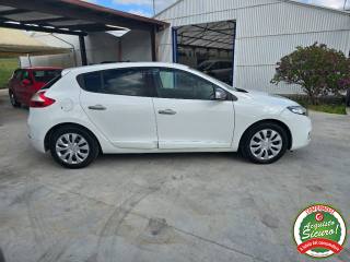 RENAULT Megane usata, con Autoradio