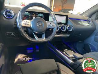 MERCEDES-BENZ GLA 200 usata, con Park Distance Control