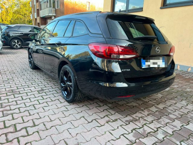 OPEL Astra usata, con Climatizzatore