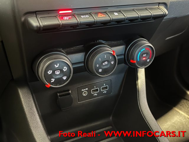 RENAULT Clio usata, con Luci diurne LED