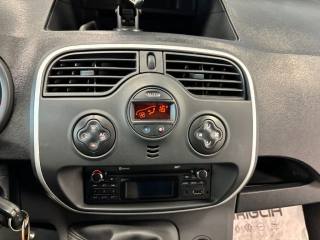 RENAULT Kangoo usata, con Climatizzatore