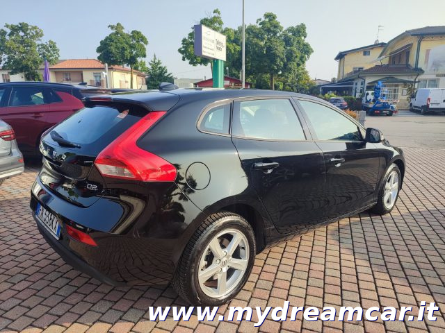 VOLVO V40 usata, con Autoradio