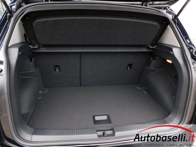 VOLKSWAGEN T-Cross usata 63