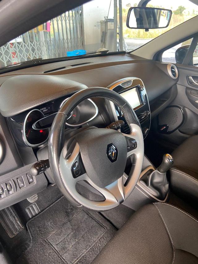 RENAULT Clio usata, con Boardcomputer