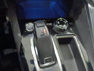 PEUGEOT 3008 usata, con Bracciolo