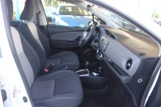 TOYOTA Yaris usata, con ESP