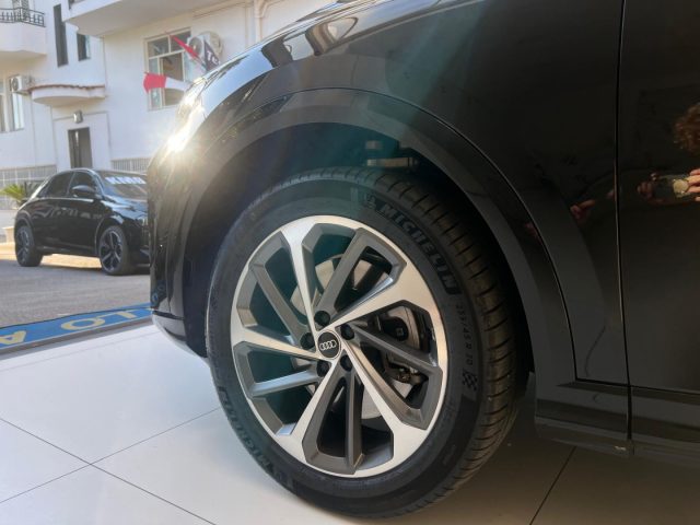 AUDI Q5 usata, con Chiusura centralizzata