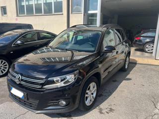 VOLKSWAGEN Tiguan usata, con Airbag laterali
