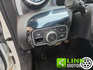MERCEDES-BENZ CLA 220 usata, con Sistema di navigazione