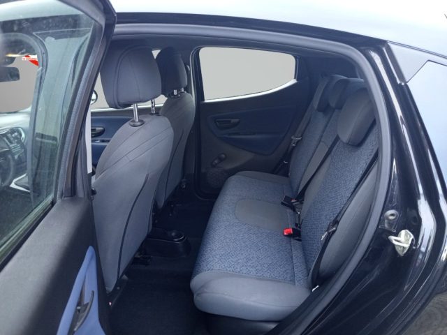 LANCIA Ypsilon usata, con ESP