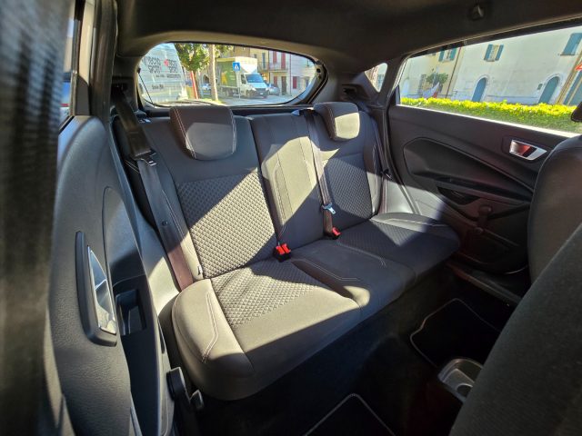 FORD Fiesta usata, con Climatizzatore