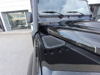 LAND ROVER Defender usata 22