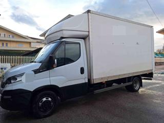 IVECO Daily usata, con Autoradio