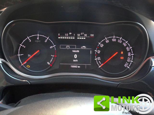 OPEL Corsa usata, con Boardcomputer