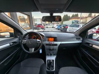 OPEL Astra usata, con Climatizzatore
