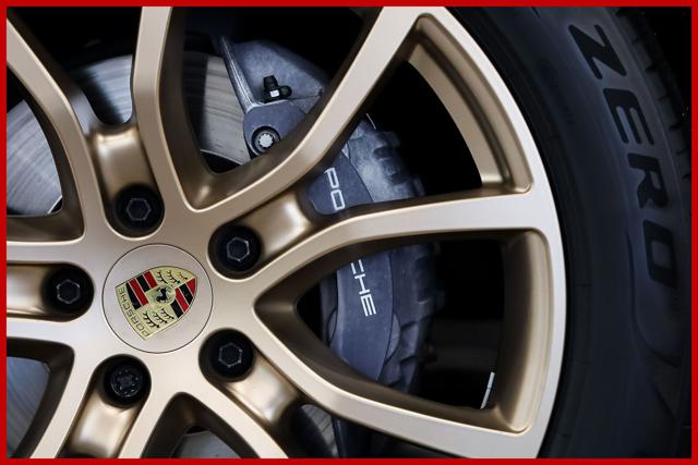 PORSCHE Cayenne usata, con Cerchi in lega