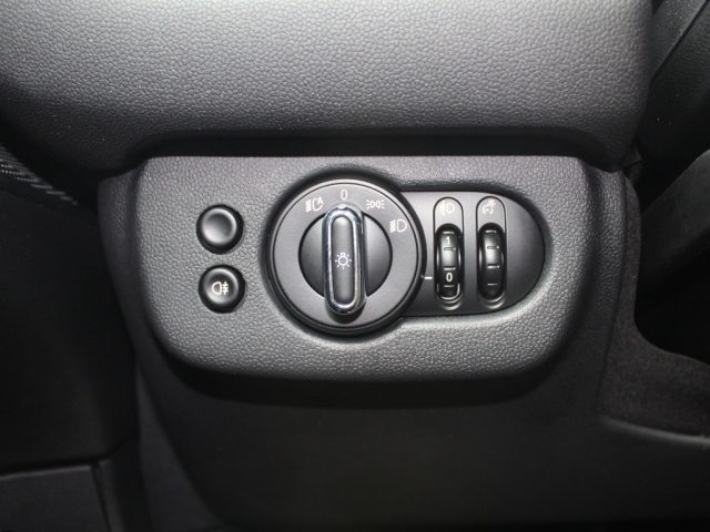MINI Clubman usata, con Specchietti laterali elettrici