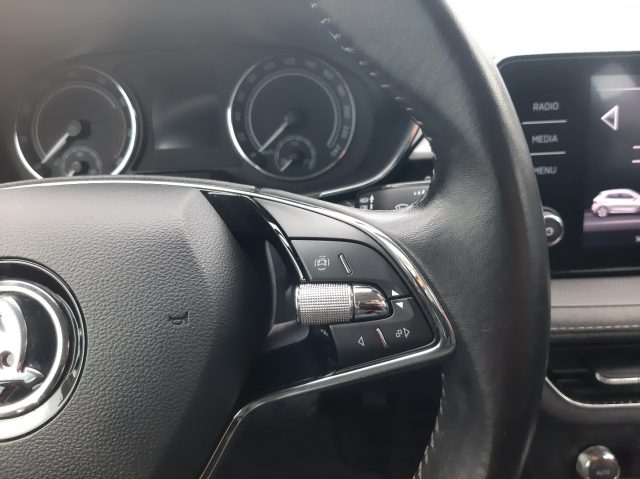 SKODA Fabia usata, con Touch screen
