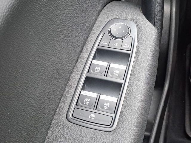 RENAULT Captur usata, con Cruise Control