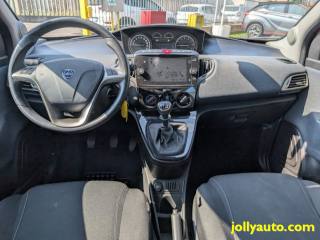 LANCIA Ypsilon usata 23