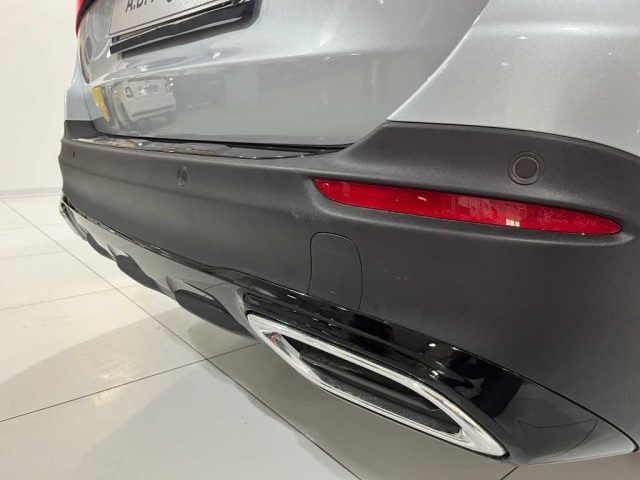 MERCEDES-BENZ CLA usata, con Fari LED