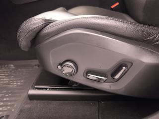 VOLVO XC60 usata, con Touch screen