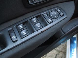 RENAULT Scenic usata, con Sensori di parcheggio posteriori