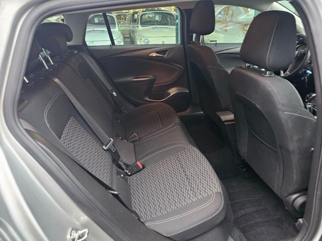 OPEL Astra usata, con Airbag laterali