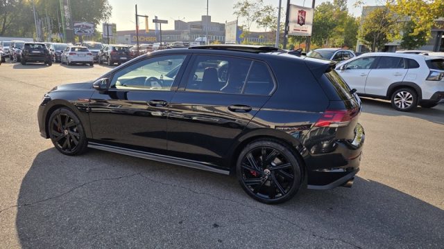 VOLKSWAGEN Golf usata, con Airbag laterali