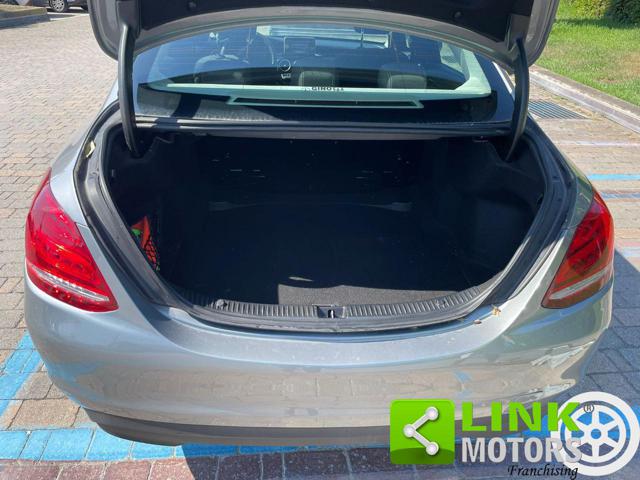 MERCEDES-BENZ C 200 usata, con Climatizzatore