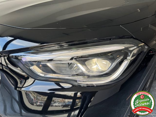 MERCEDES-BENZ GLA 180 usata, con Vetri oscurati