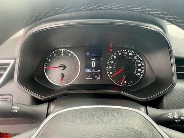 RENAULT Clio usata, con USB