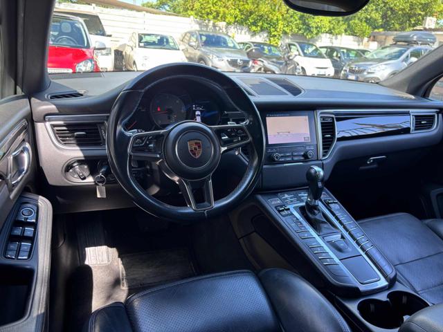 PORSCHE Macan usata, con Autoradio