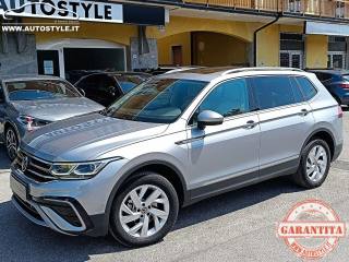 VOLKSWAGEN Tiguan Allspace usata, con Vetri oscurati