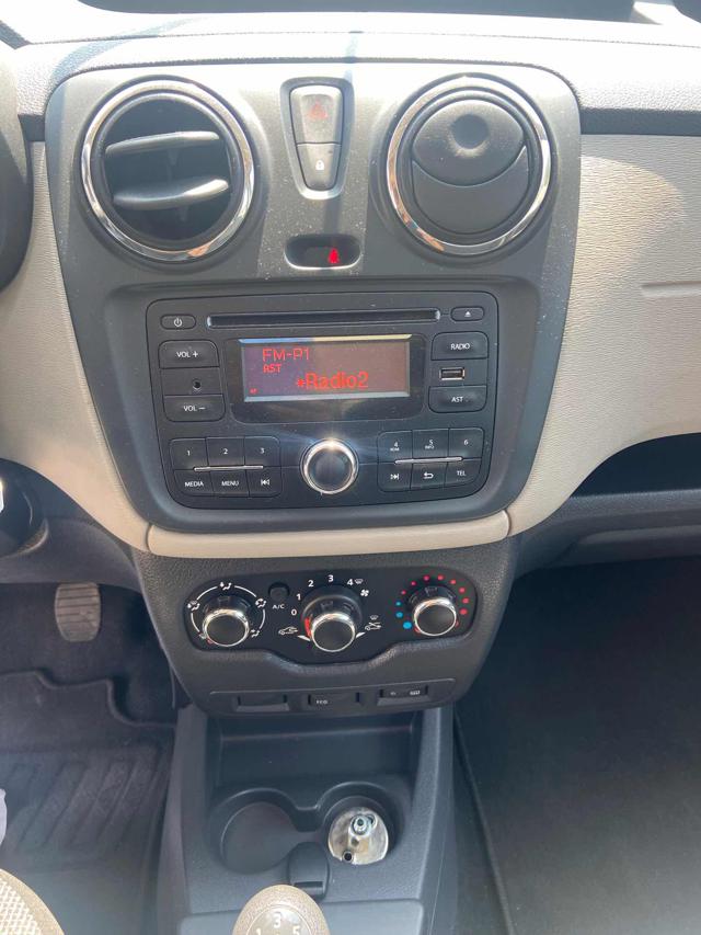 DACIA Dokker usata, con Autoradio