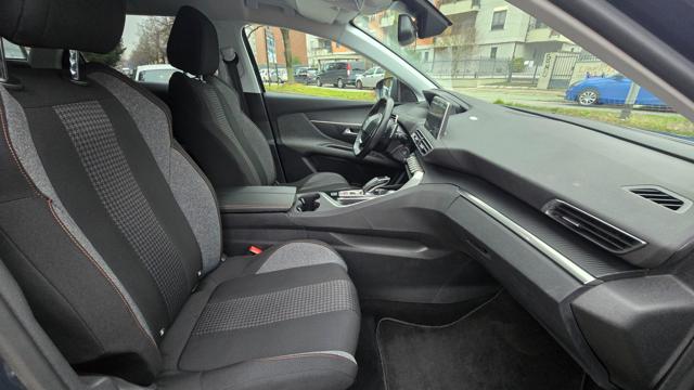 PEUGEOT 3008 usata, con Fendinebbia