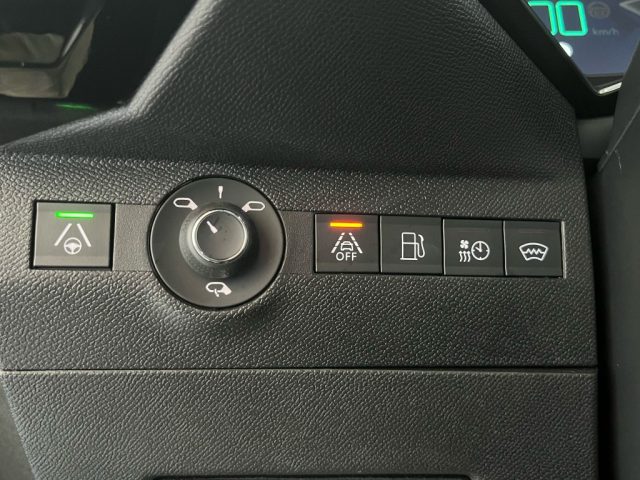 DS AUTOMOBILES DS 7 Crossback usata, con Specchietti laterali elettrici