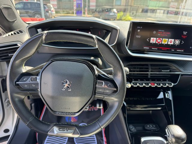 PEUGEOT 2008 usata, con Cruise Control