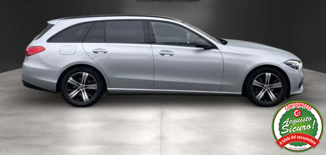 MERCEDES-BENZ C 220 usata, con Autoradio