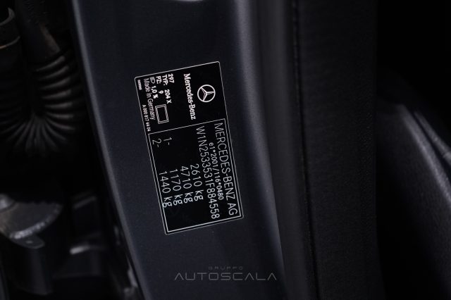 MERCEDES-BENZ GLC 300 usata 41