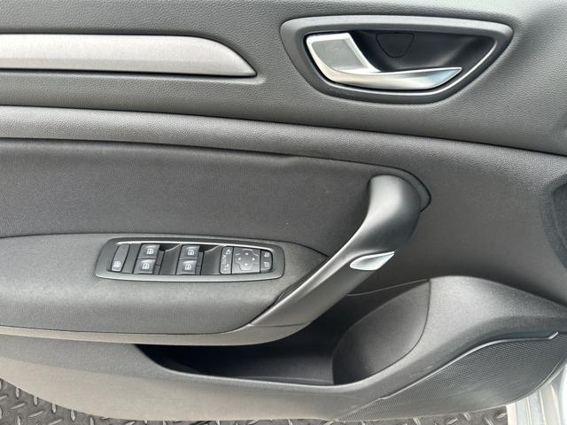 RENAULT Megane usata, con Climatizzatore