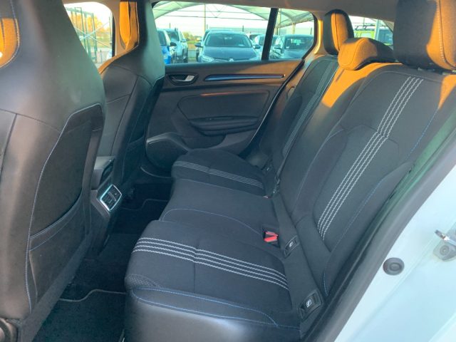 RENAULT Megane usata, con Controllo automatico clima