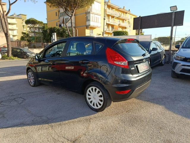 FORD Fiesta usata, con Controllo automatico clima