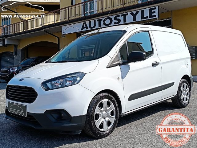 FORD Transit Courier usata, con Volante multifunzione