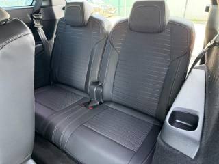 PEUGEOT 5008 usata 31