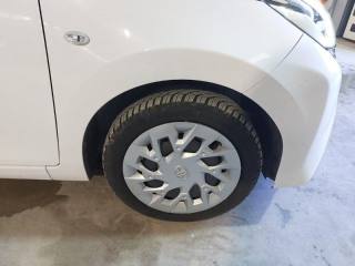 TOYOTA Aygo usata 14