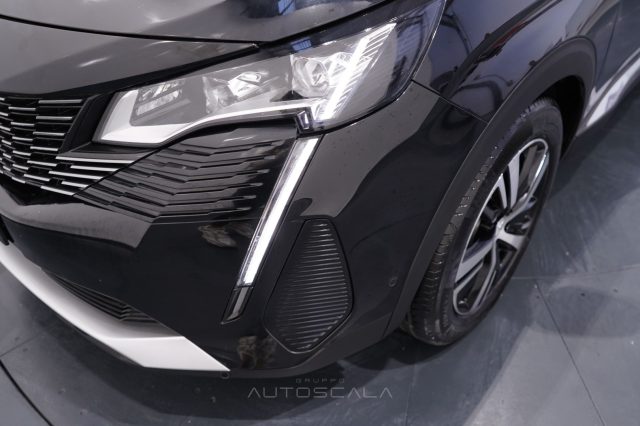 PEUGEOT 5008 usata, con Frenata d
